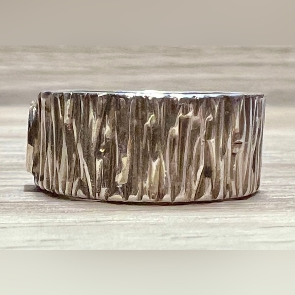 Vintage Native Designer Signed MLP Sterling Silver & 14K Yellow Gold Band Ring - Picture 4 of 12